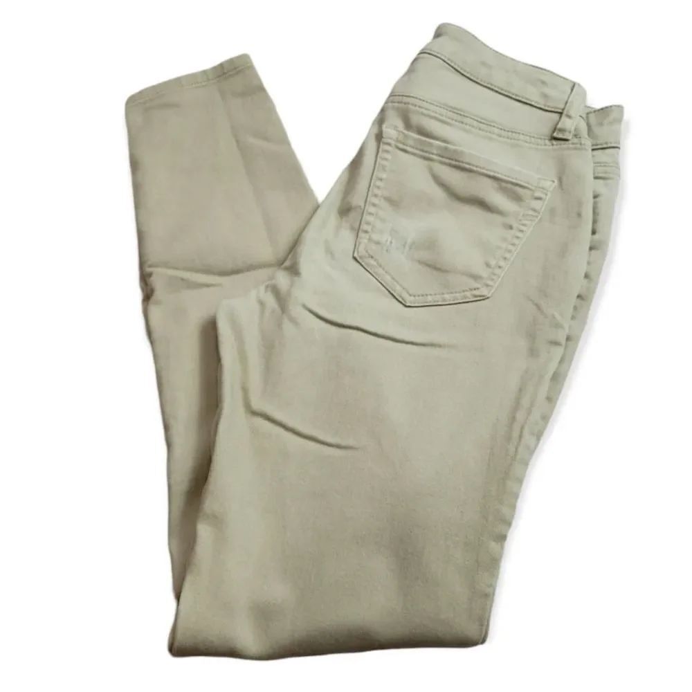 Aeropostale high rise khaki pants 0